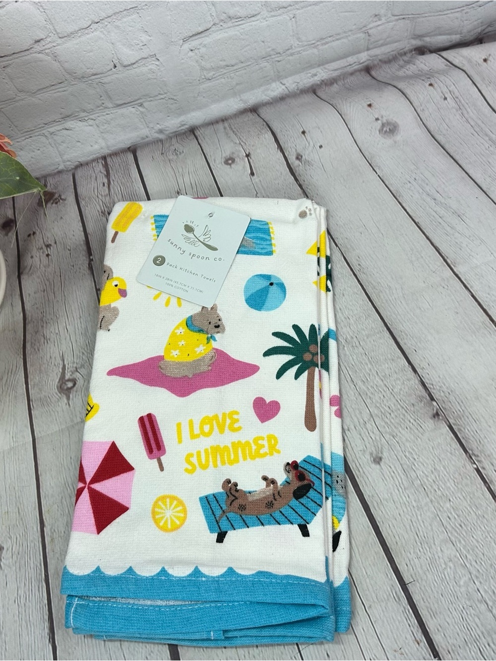 NWT sunny spoon co. 2pk kitchen towels summer beach coastal colorful